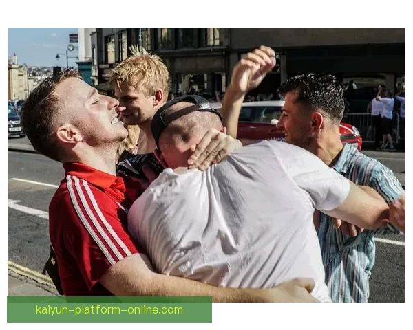 第五届斯卡尔迪纳杯激战正酣蓝鹰强势突围成功闯入半决赛引发关注