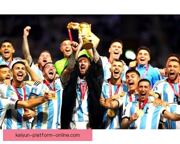 美加墨联合举办世界杯赛事展现三国足球魅力与合作精神